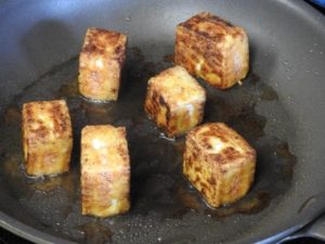 Frying tofu